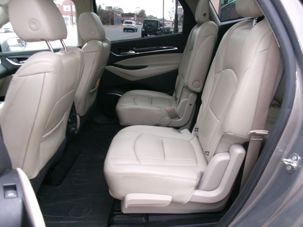 2018 Buick Enclave Image 6