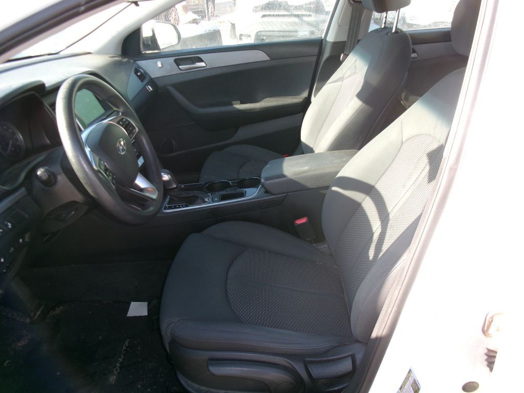 2018 Hyundai Sonata Image 5