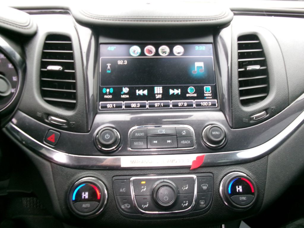 2016 Chevrolet Impala Image 8