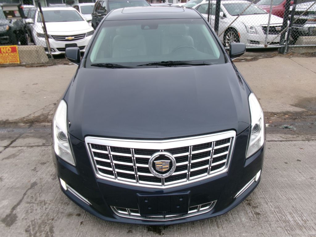 2013 Cadillac XTS Image 3