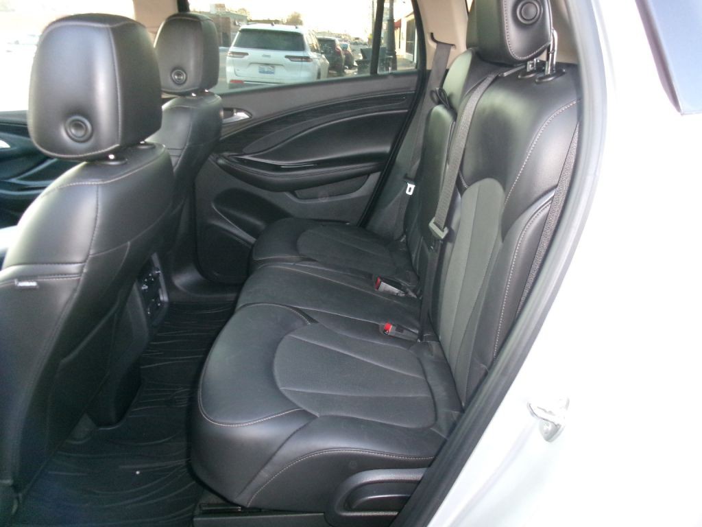 2017 Buick Envision Image 6