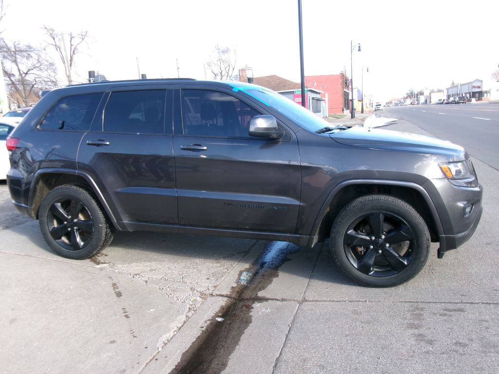 2015 Jeep Grand Cherokee Image 2