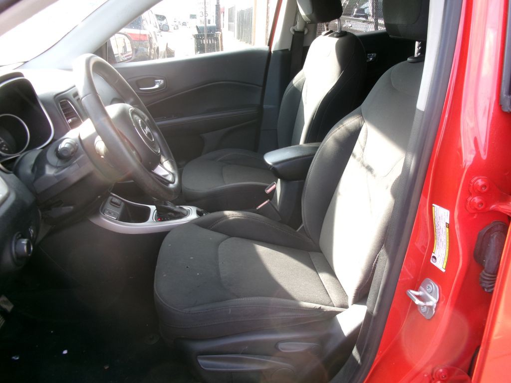 2018 Jeep Compass Image 5