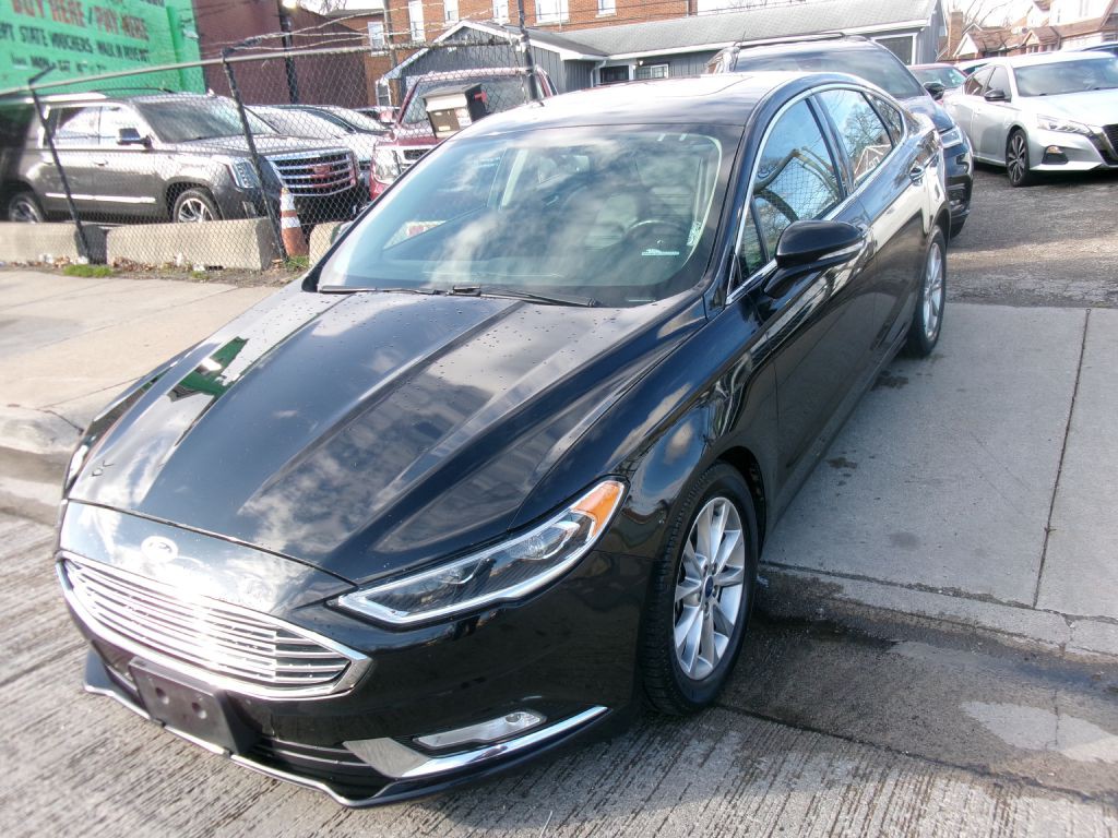 2017 Ford Fusion Image 9