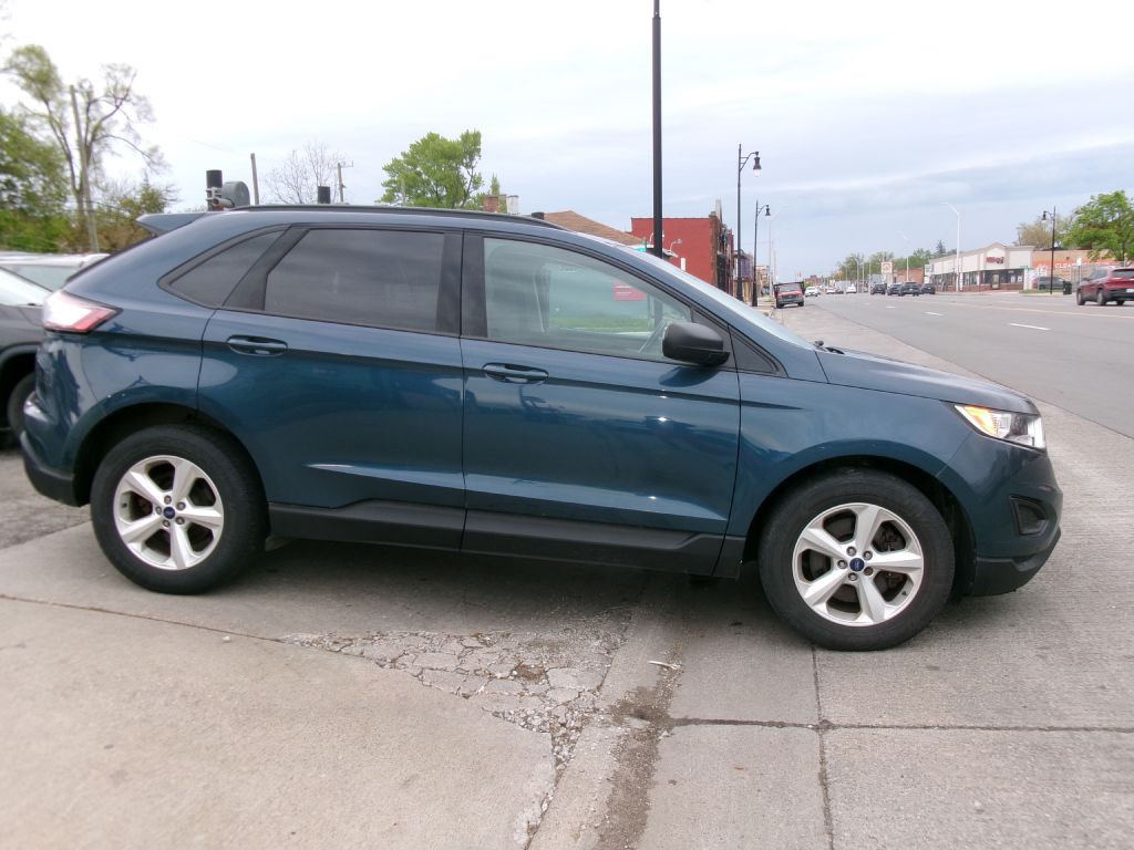 2016 Ford Edge Image 2