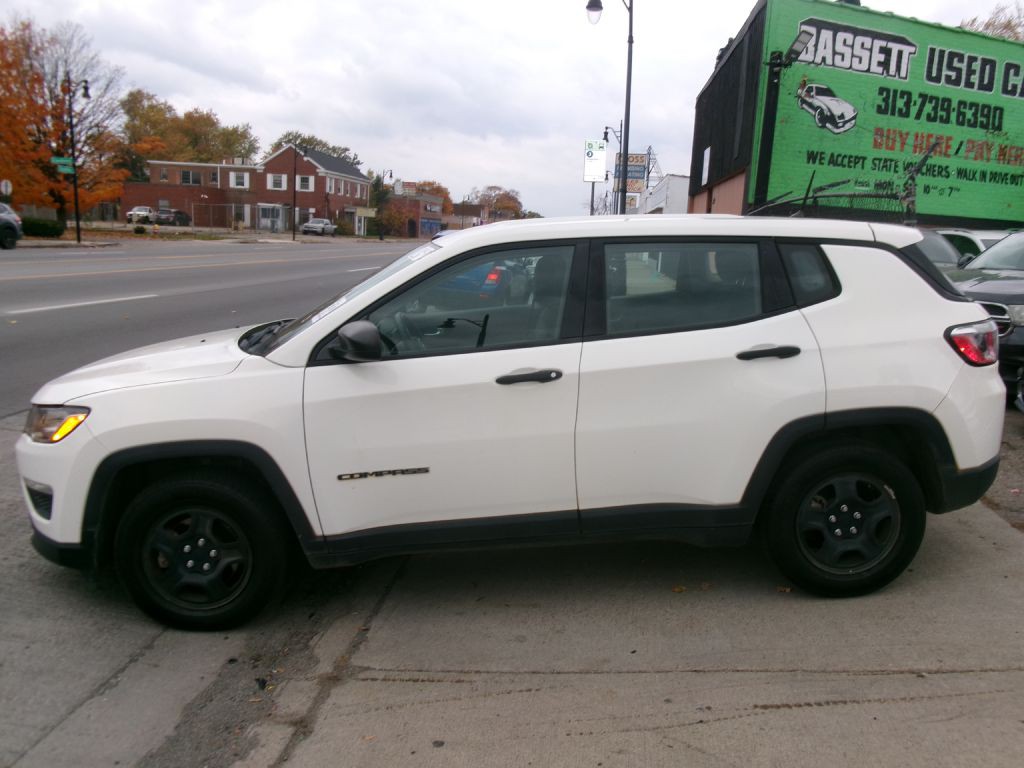 2018 Jeep Compass Image 1