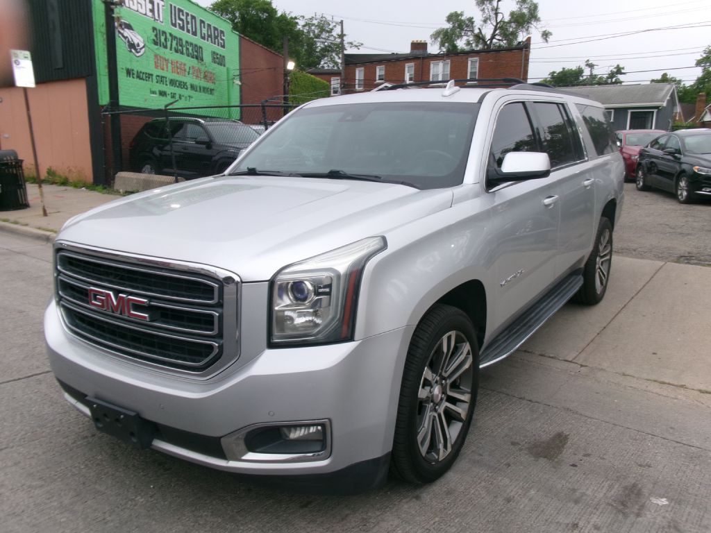 2017 GMC Yukon Image 10