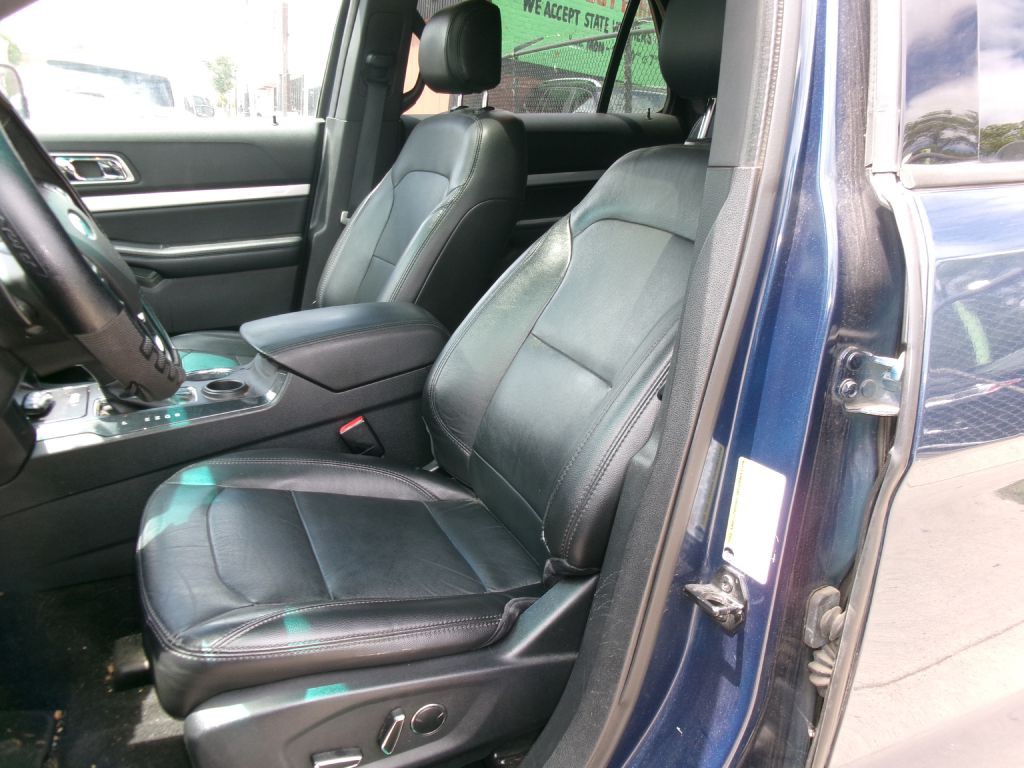 2016 Ford Explorer Image 5