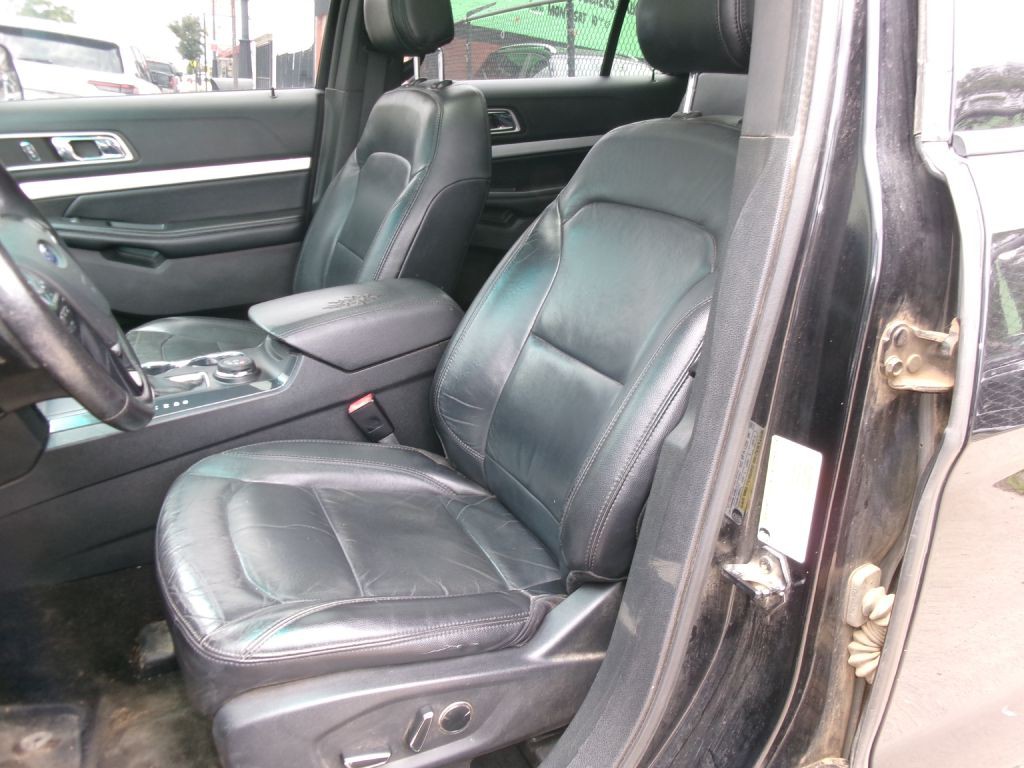 2016 Ford Explorer Image 5