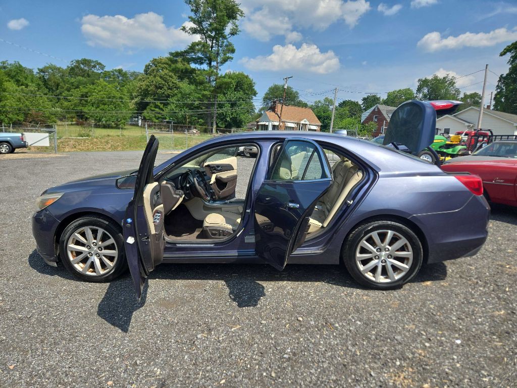 2013 Chevrolet Malibu Image 10