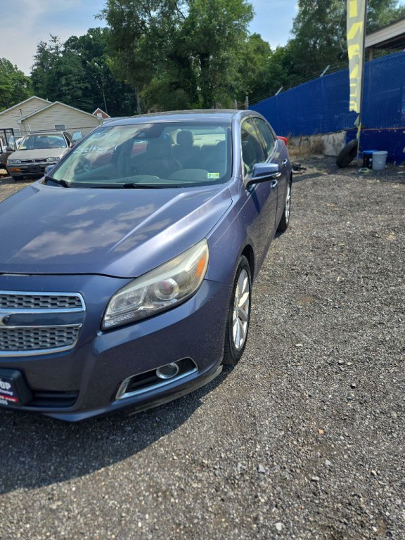 2013 Chevrolet Malibu Image 12