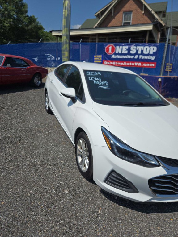 2019 Chevrolet Cruze Image 9