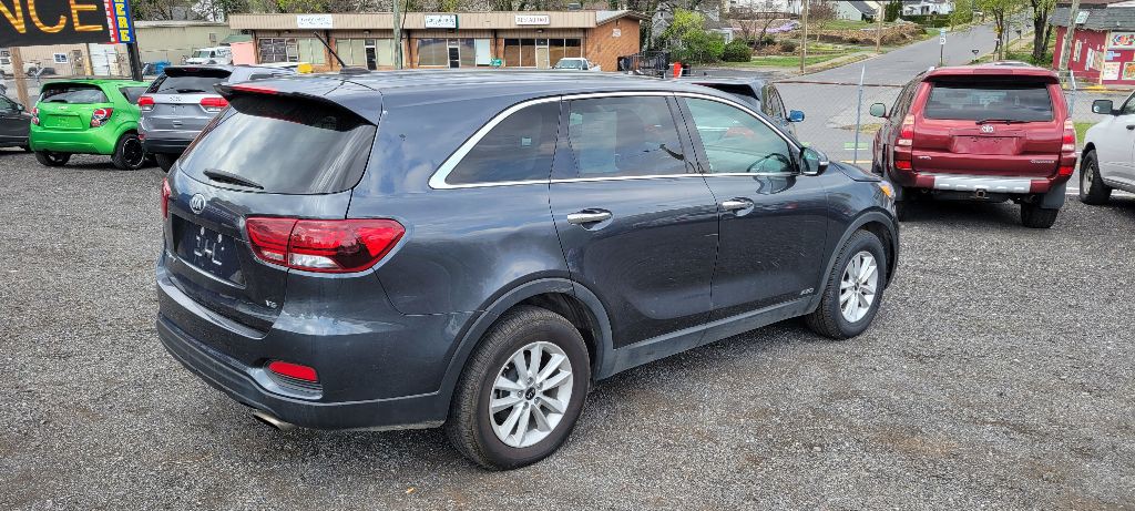 2020 Kia Sorento Image 2