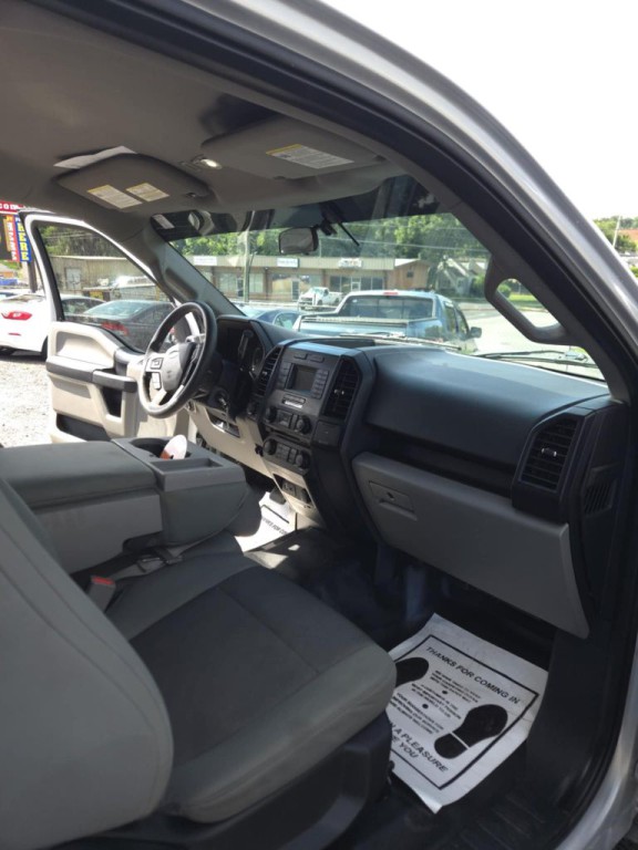 2015 Ford F-150 Image 12