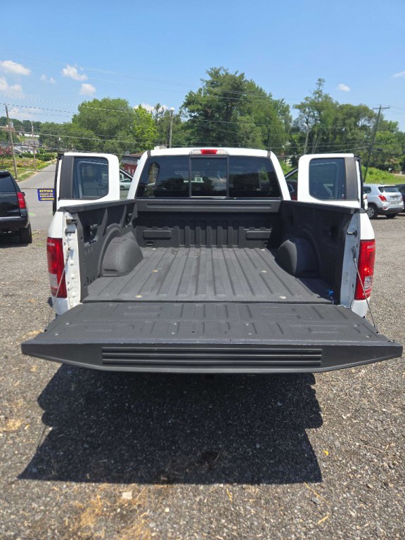 2015 Ford F-150 Image 14