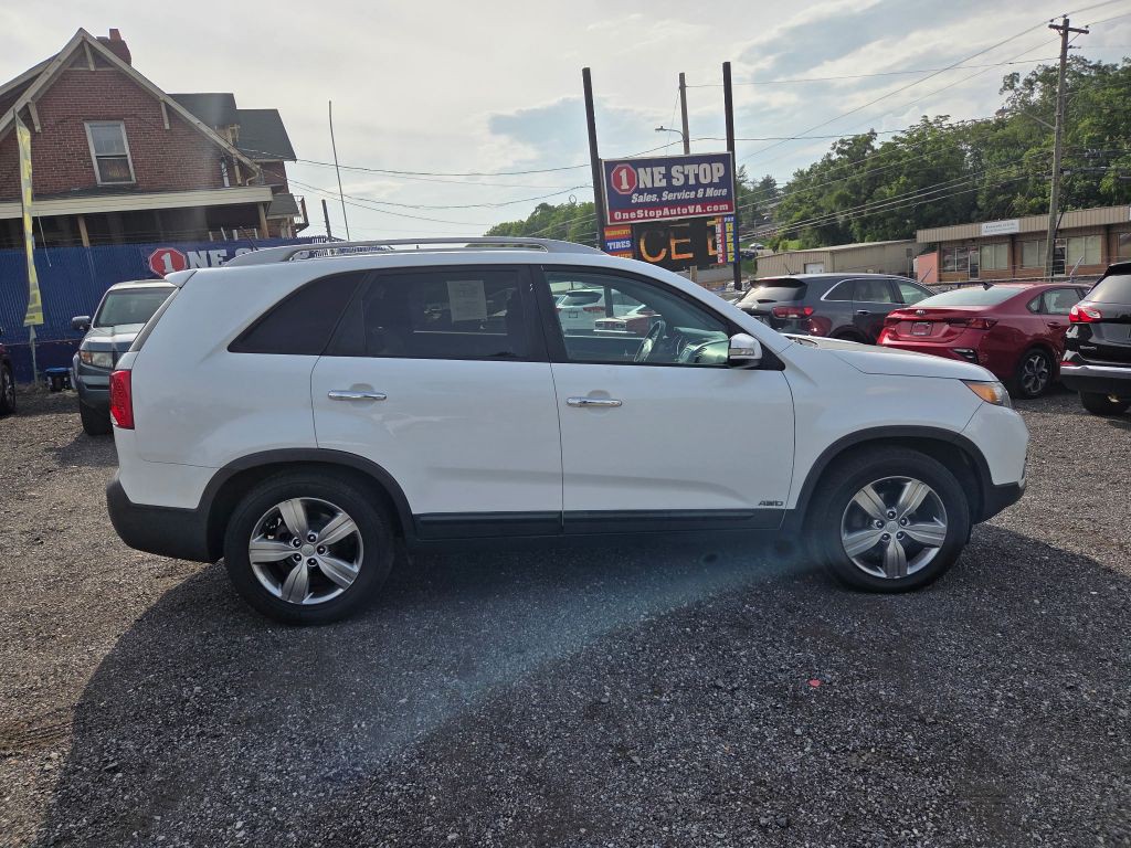 2013 Kia Sorento Image 1