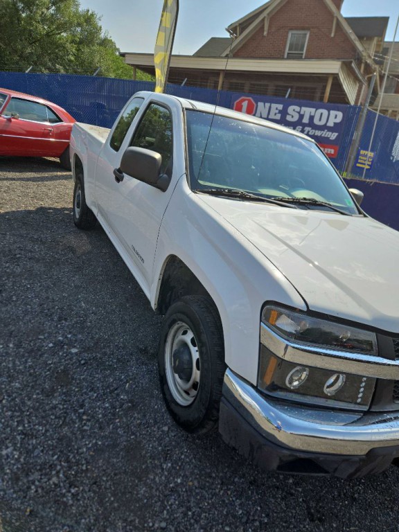 2004 Chevrolet Colorado Image 9