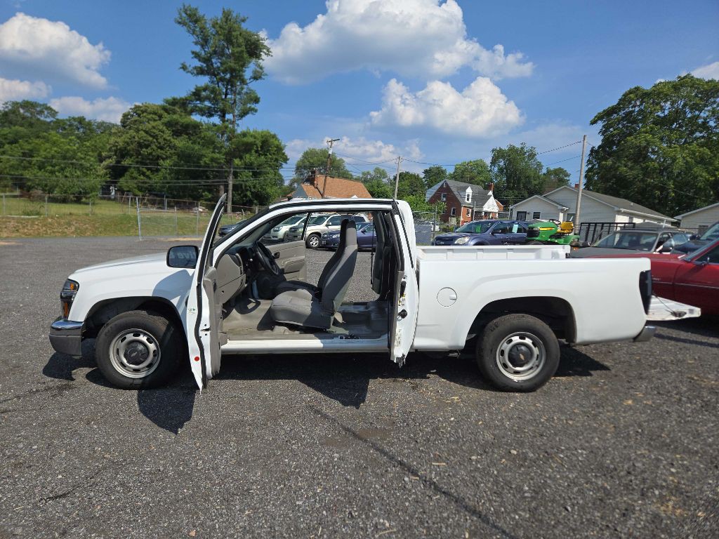 2004 Chevrolet Colorado Image 10