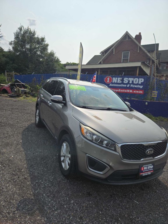 2016 Kia Sorento Image 8
