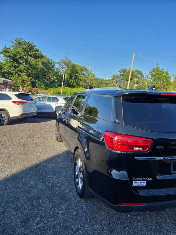 2020 Kia Sedona Image 12
