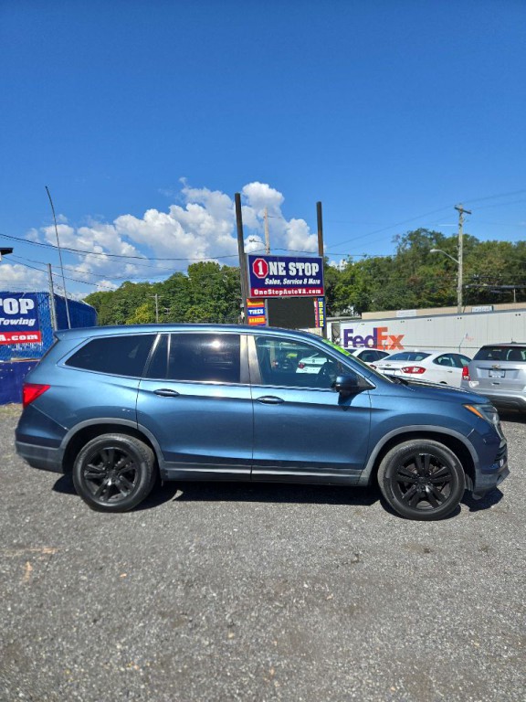 2017 Honda Pilot Image 1