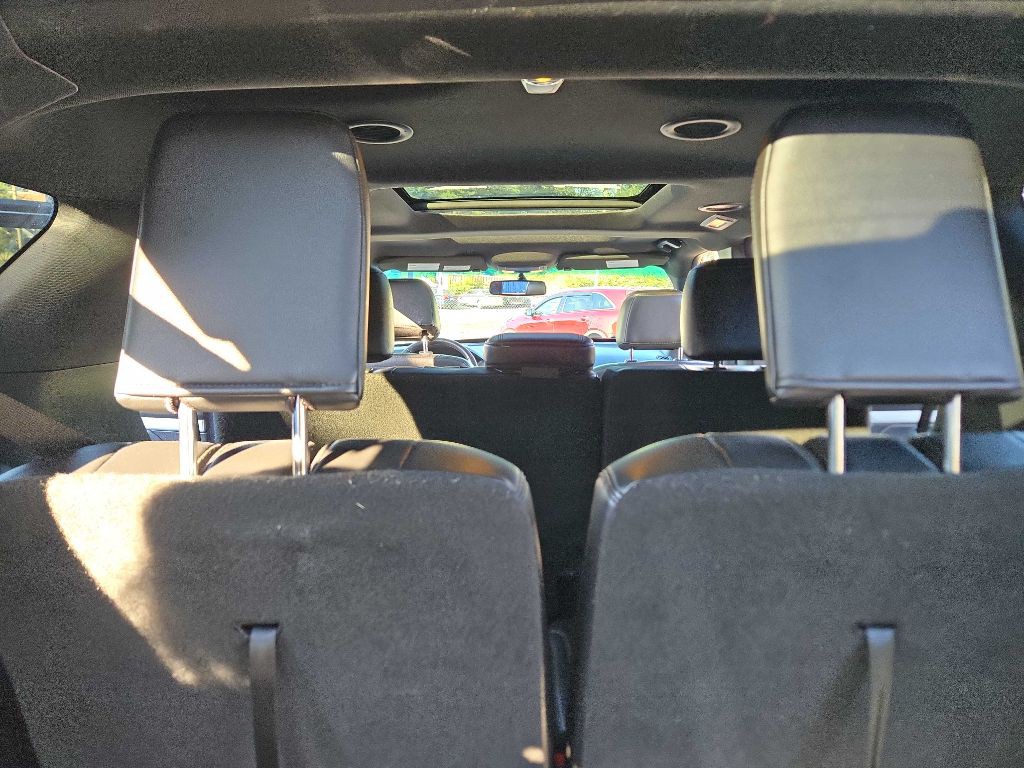 2017 Ford Explorer Image 13