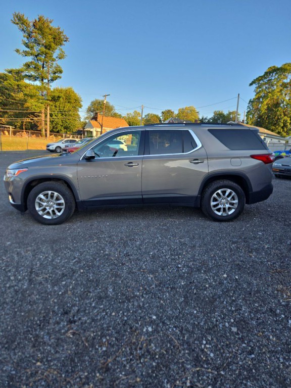 2019 Chevrolet Traverse Image 2