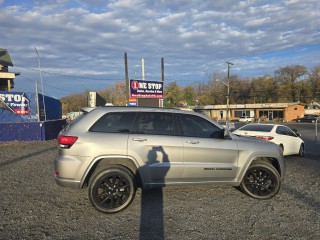 Image for 2018 Jeep Grand Cherokee Laredo ID: 6993875