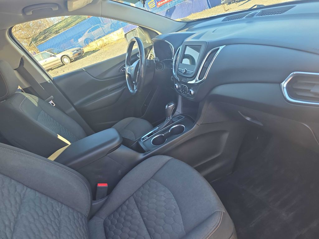 2019 Chevrolet Equinox Image 3