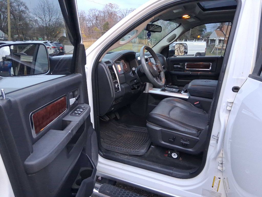 2012 Dodge Ram 1500 Image 3