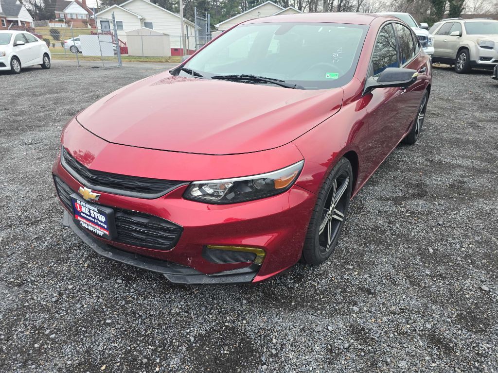 2017 Chevrolet Malibu Image 4