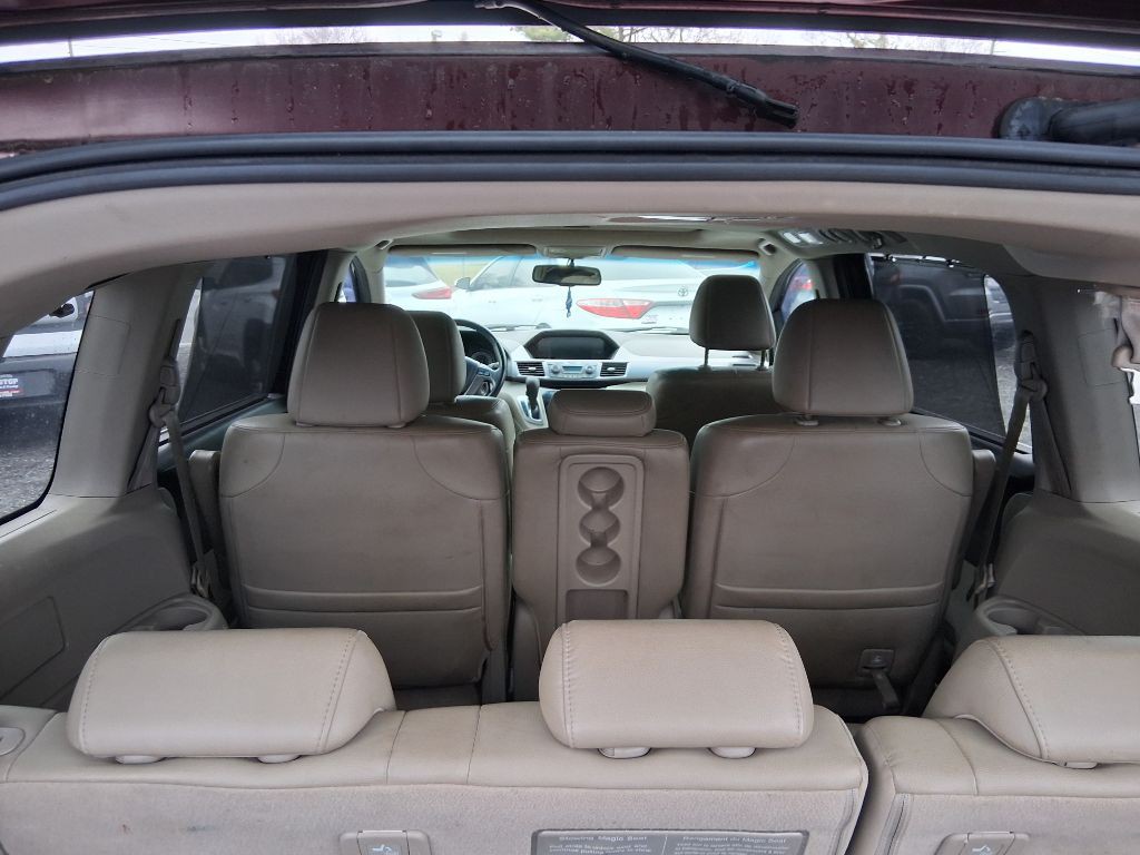 2012 Honda Odyssey Image 7