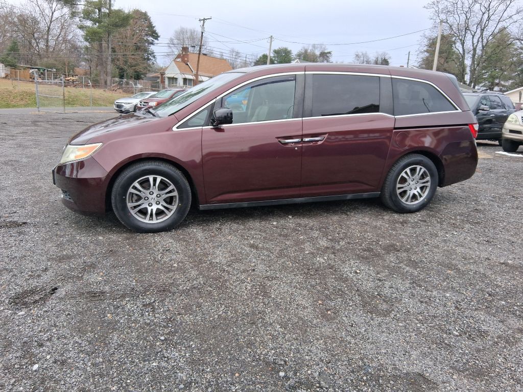 2012 Honda Odyssey Image 4