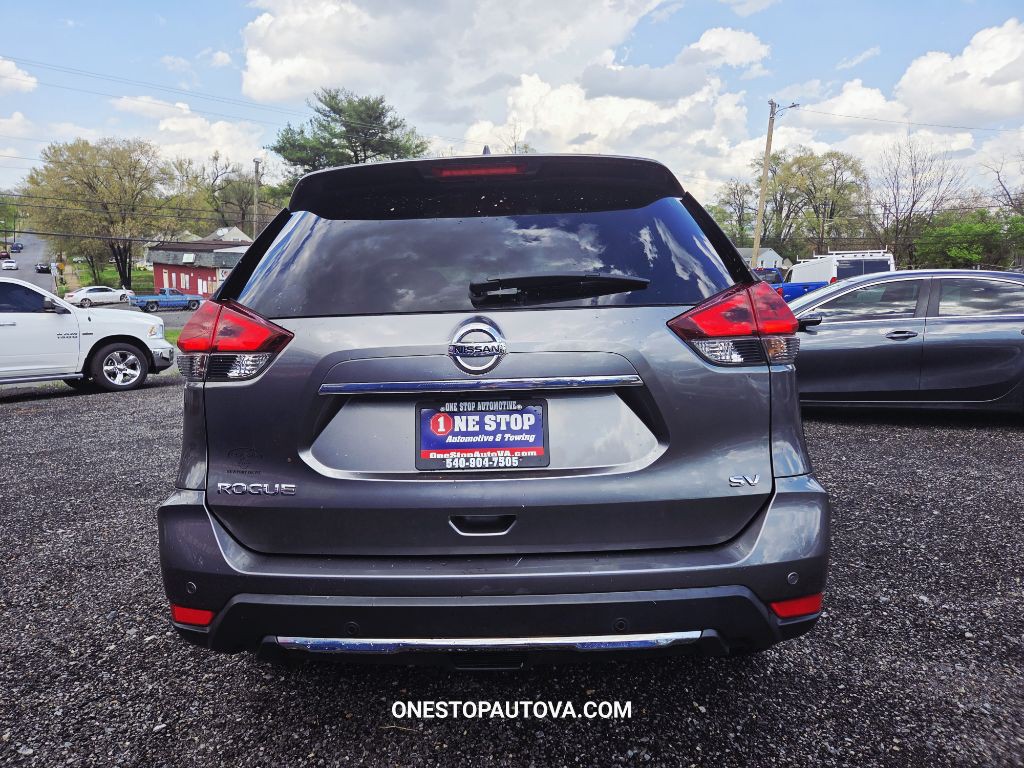 2020 Nissan Rogue Image 2