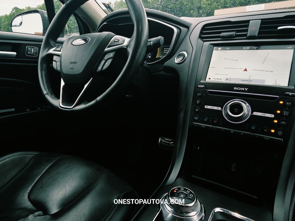 2018 Ford Fusion Image 12