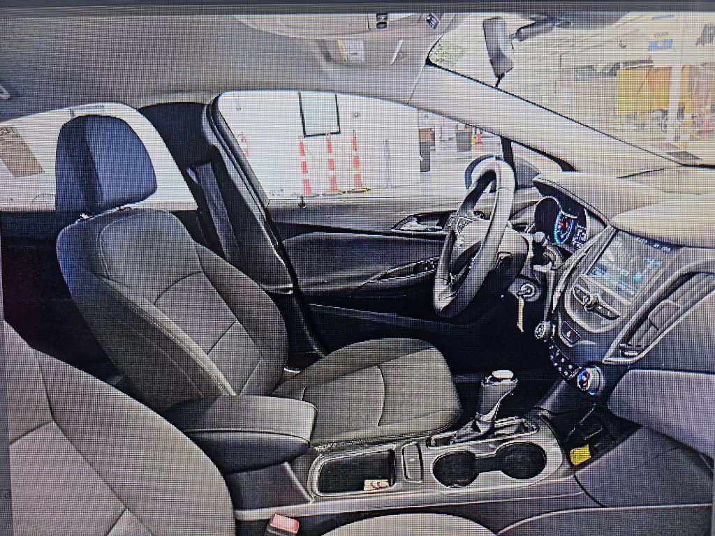 2018 Chevrolet Cruze Image 4