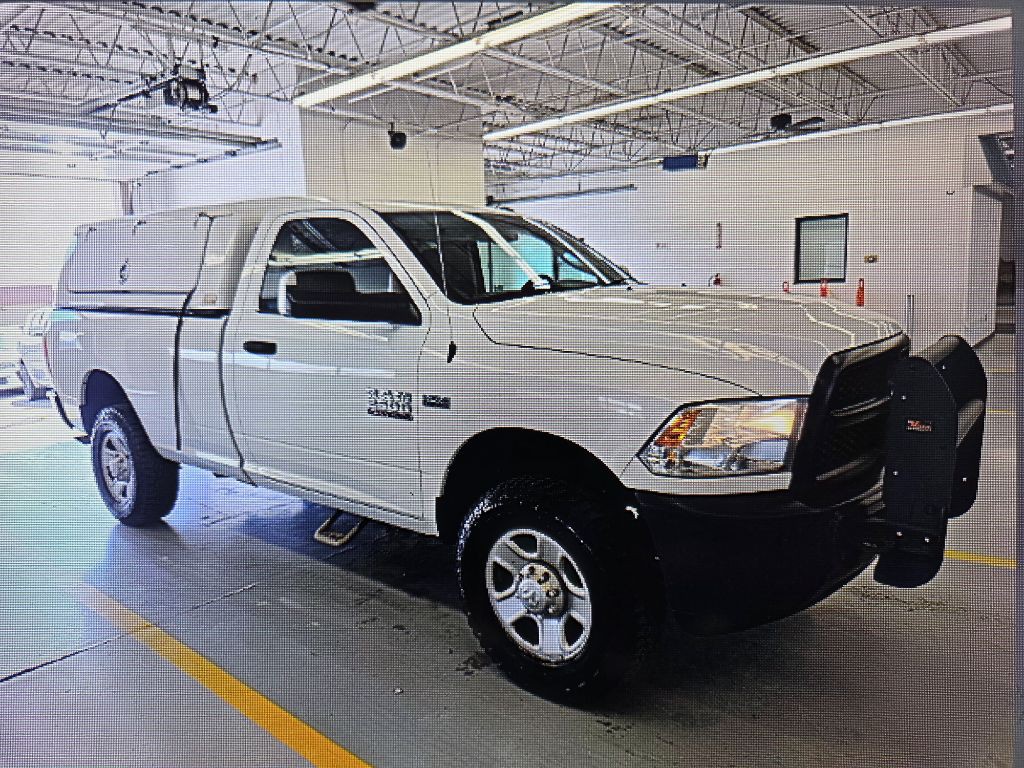 2015 RAM 2500 Image 2