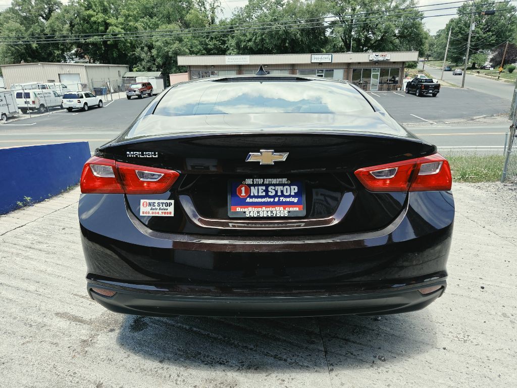 2021 Chevrolet Malibu Image 4