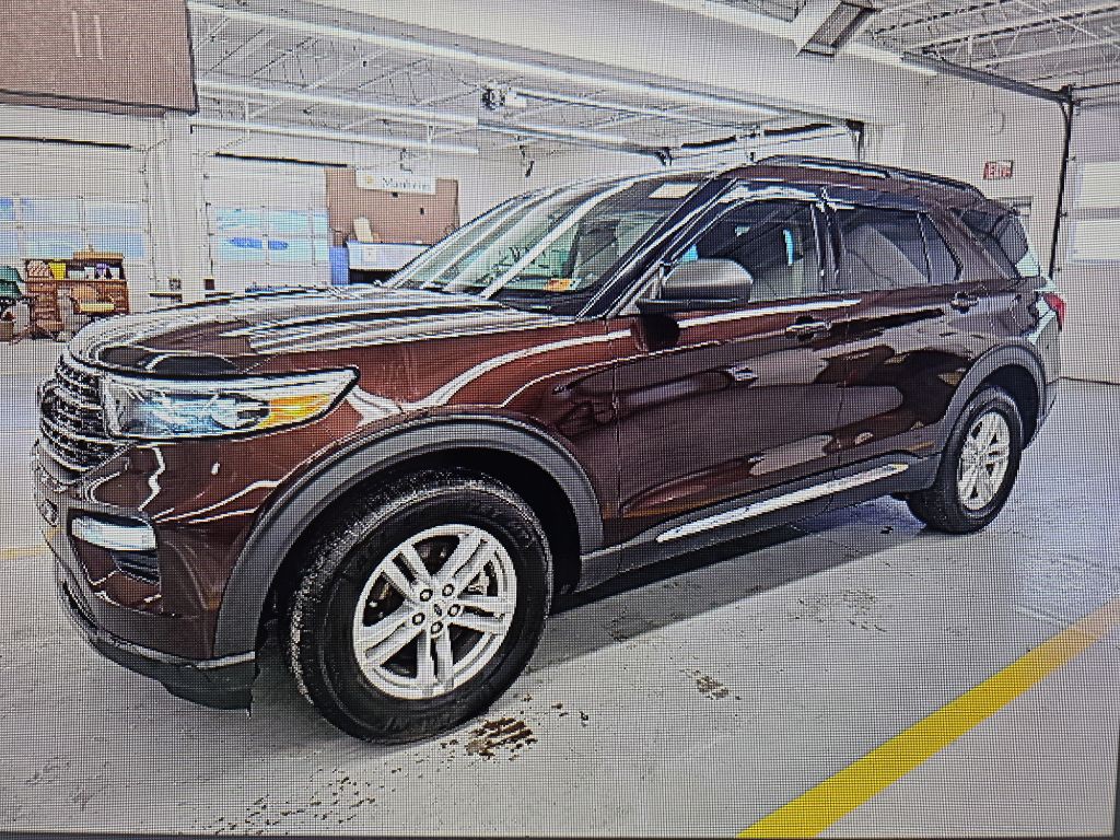 2020 Ford Explorer Image 1