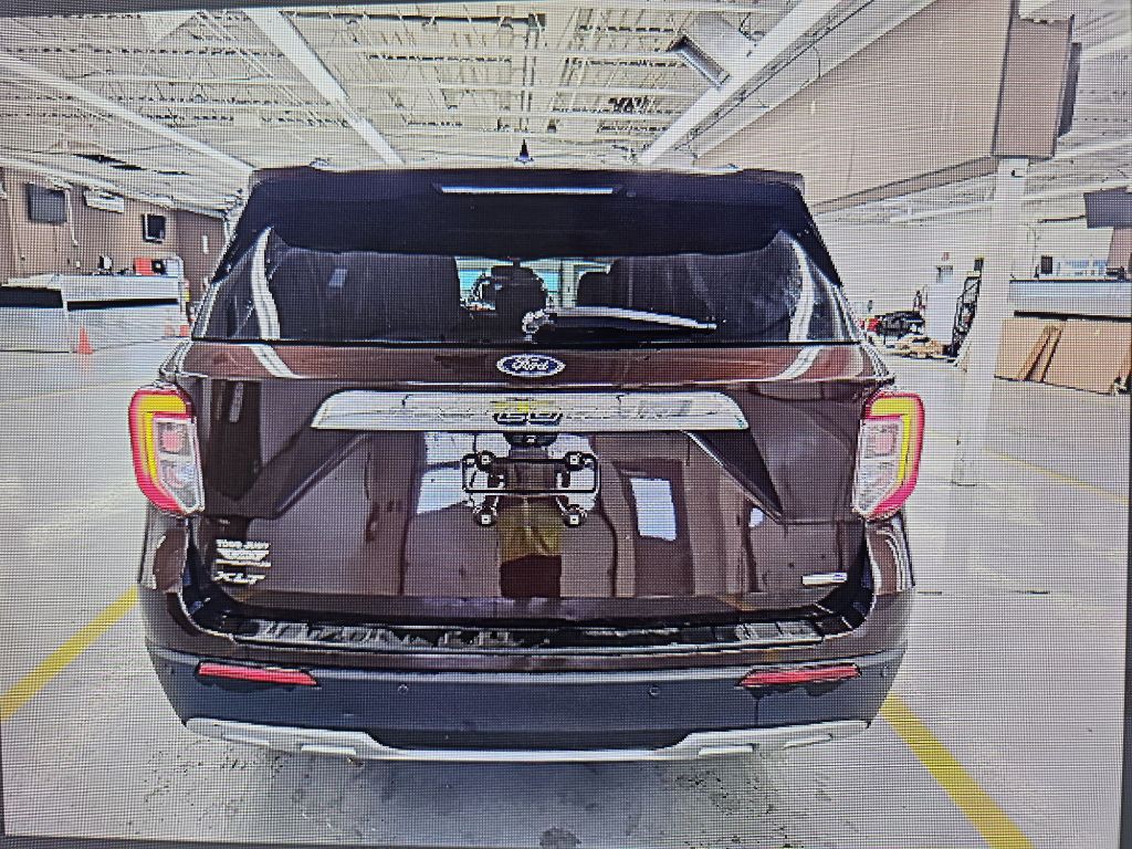 2020 Ford Explorer Image 7