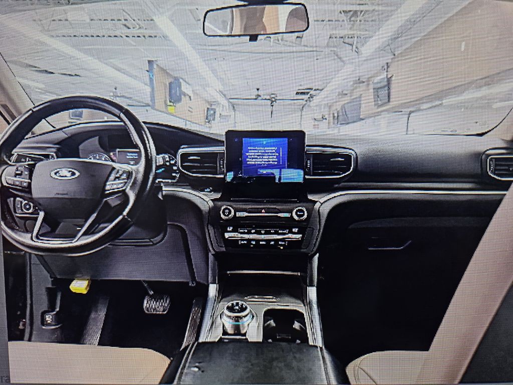 2020 Ford Explorer Image 9
