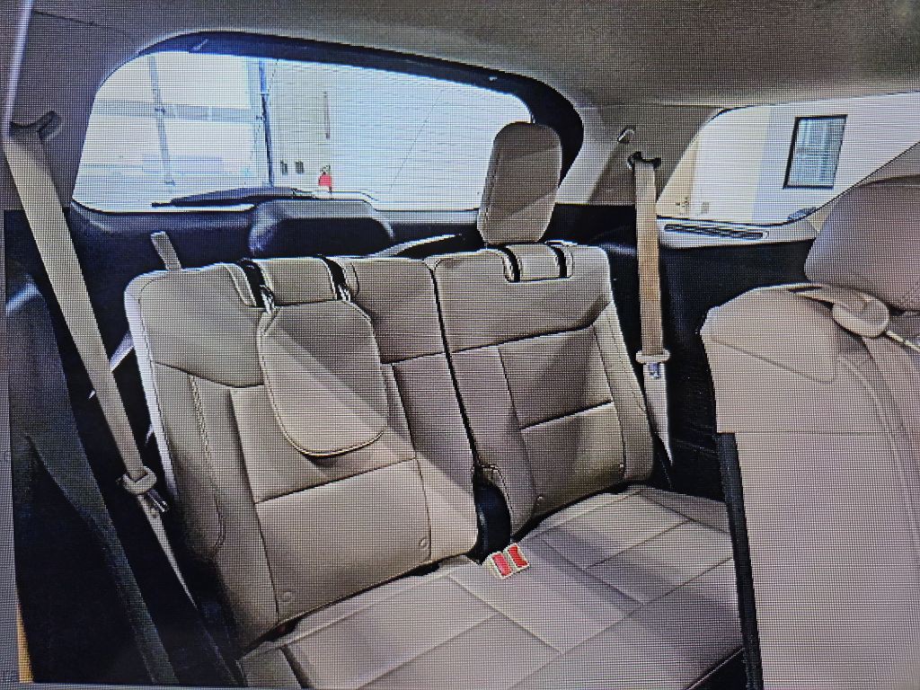 2020 Ford Explorer Image 11