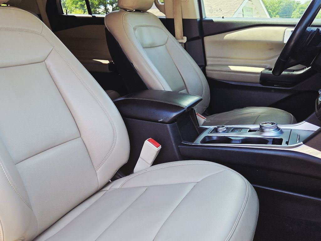 2020 Ford Explorer Image 26