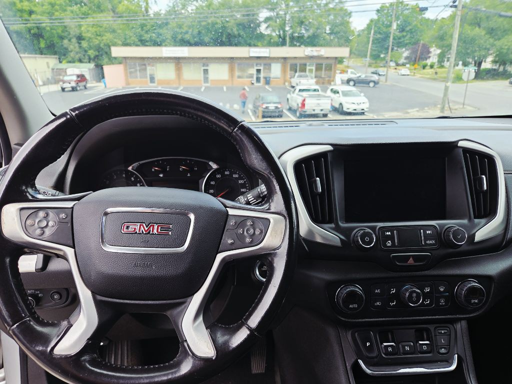 2020 GMC Terrain Image 20