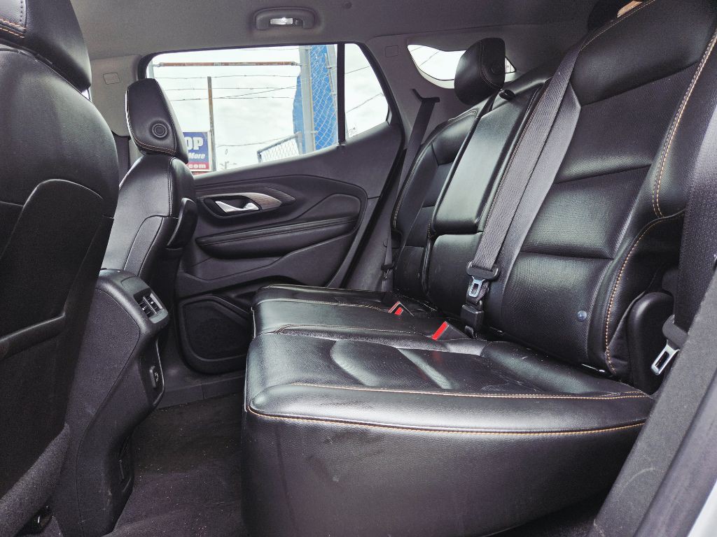 2020 GMC Terrain Image 24