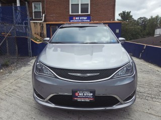 Image for 2020 Chrysler Pacifica Touring L ID: 7479986