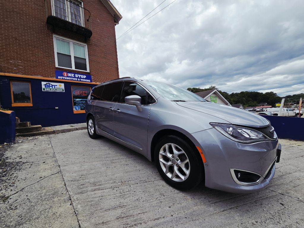 2020 Chrysler Pacifica Image 7