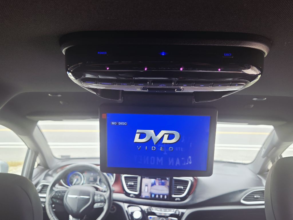 2020 Chrysler Pacifica Image 15