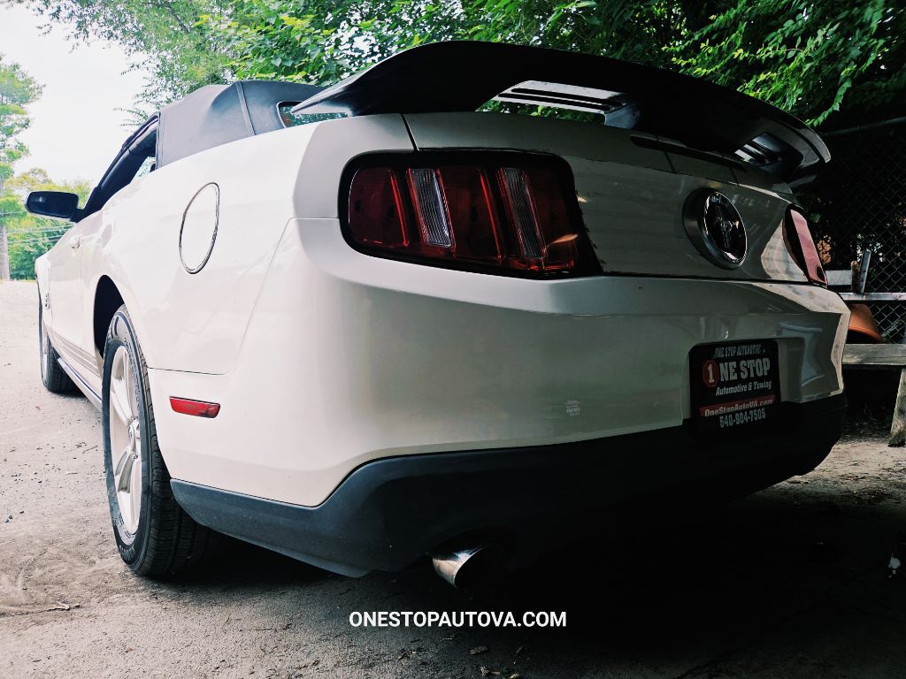 2012 Ford Mustang Image 3