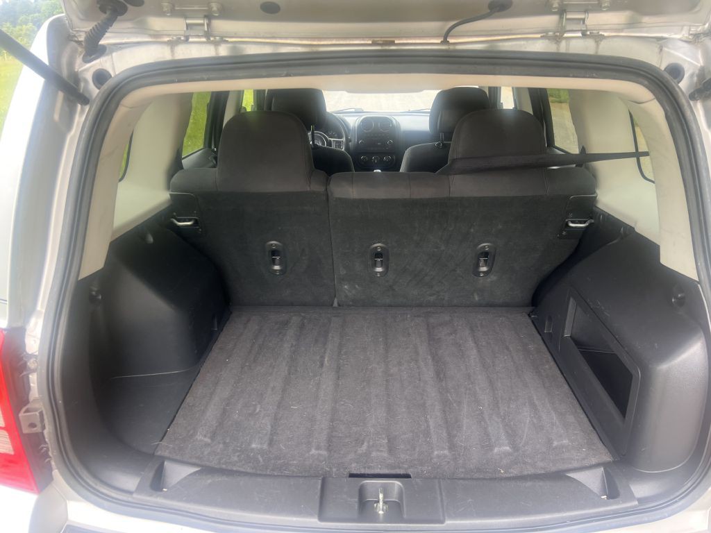 2012 Jeep Patriot Image 12